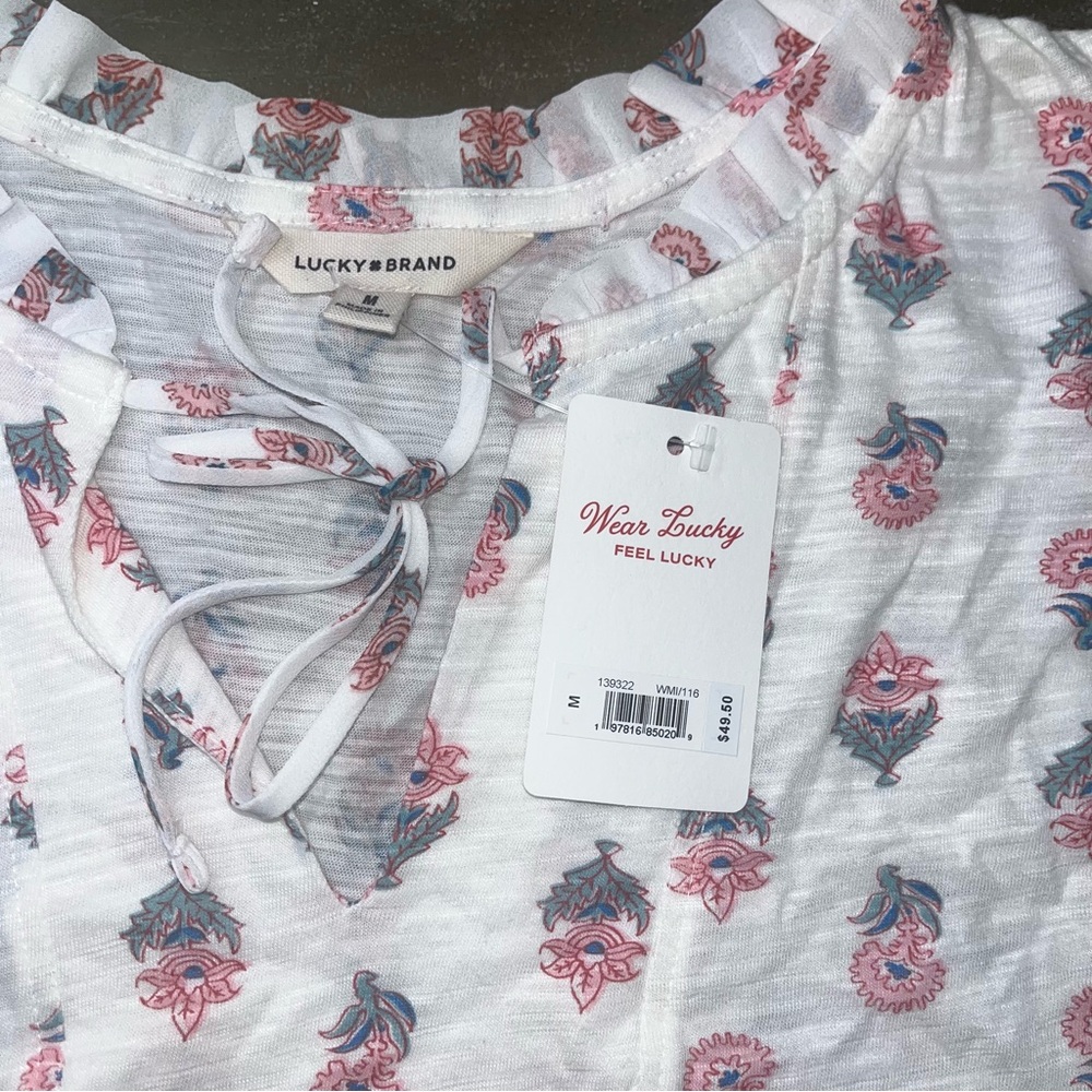 Lucky White Pink Floral Tank Ruffle Knit Loose Fit Tank Blouse NWT Medium Shirt - Picture 4 of 7